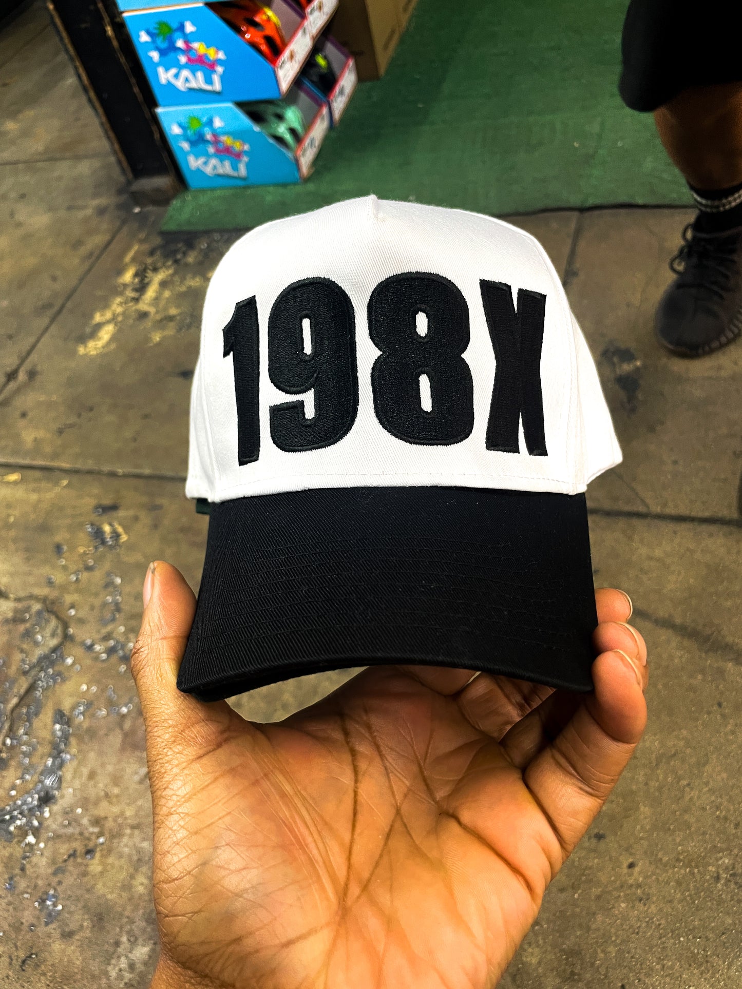 198X BLACK AND WHITE