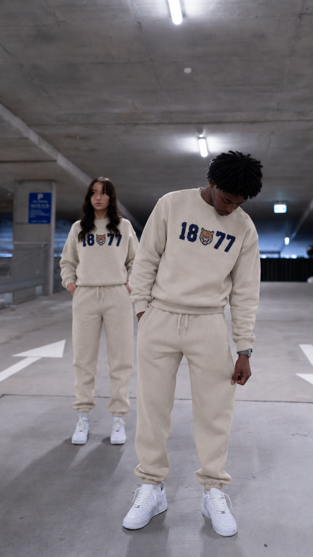 1877 Heritage Tiger Crewneck Sweatshirt